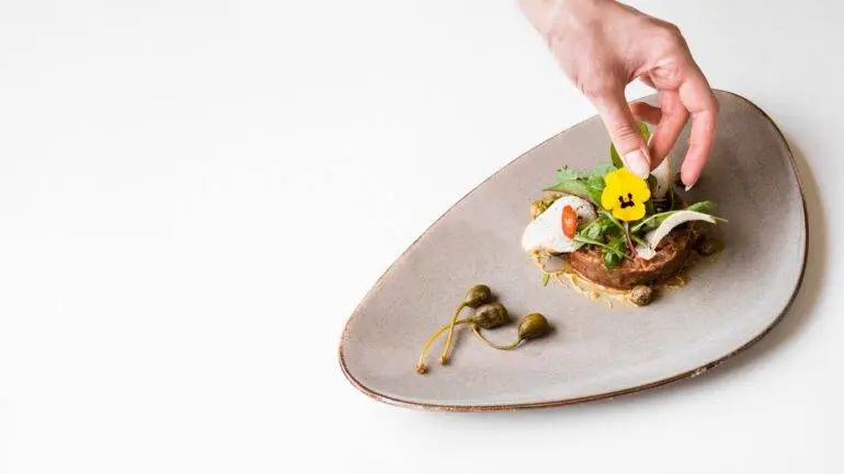 Best Restaurants in Maryland | rent a posh car | exotic rentals
