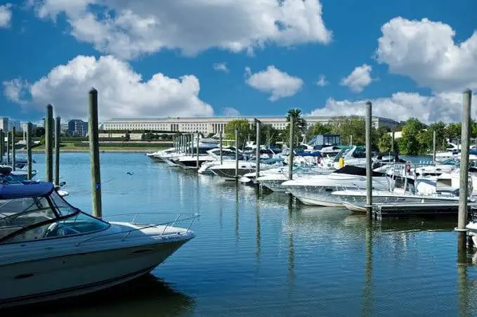 Columbia Island Marina