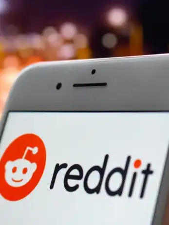 Reddit social platform for car rental