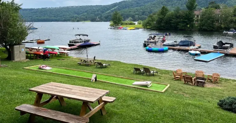 Deep Creek Lake | Peaceful place in Maryland