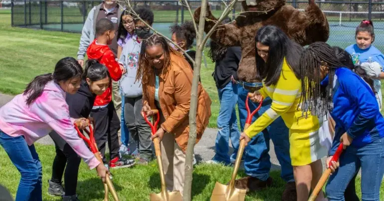 Volunteer In Your Community on Columbus Day