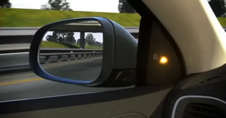 Blind Spot Detection | Security Features in Cars