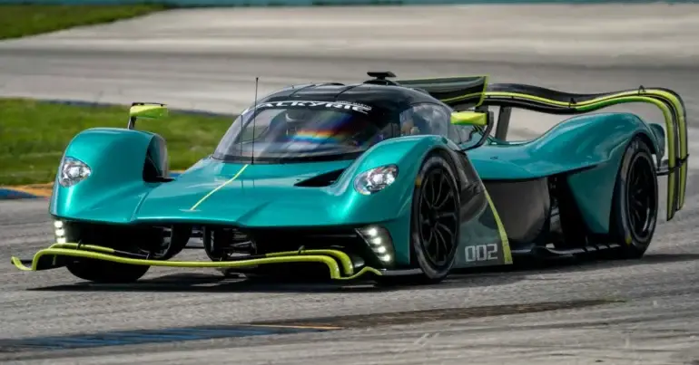 2019 Aston Martin Valkyrie AMR Pro