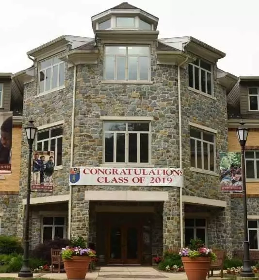 Potomac, MD Luxury Car Rental Services in Maryland